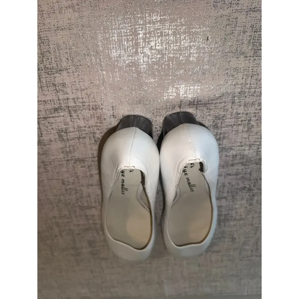 Bettye Muller White Leather Block Heel Pumps - Picture 7 of 13